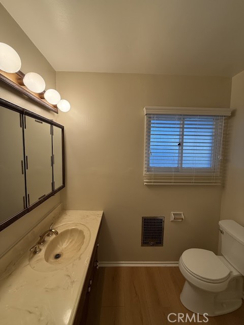 14906 Aztec Street, Sylmar CA: https://media.crmls.org/medias/3ef3256a-a2d0-4f4f-8aa9-a1cd2ac089aa.jpg