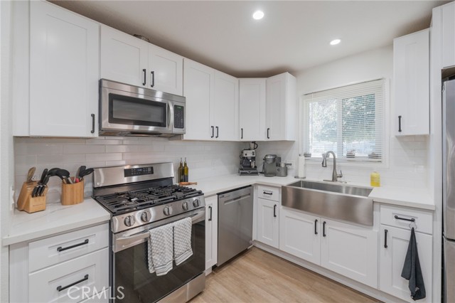 Detail Gallery Image 11 of 36 For 12042 Hackamore, Garden Grove,  CA 92840 - 3 Beds | 2 Baths