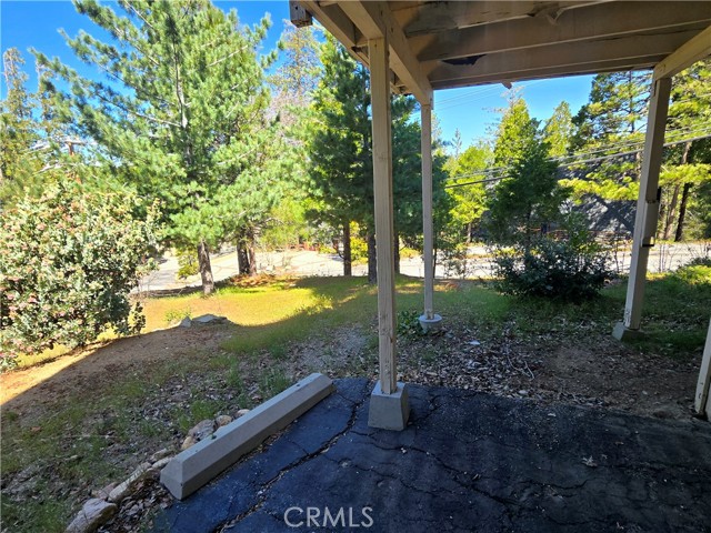 943 Grass Valley Road, Lake Arrowhead CA: https://media.crmls.org/medias/3ef40444-a9f3-4894-999c-914e3c3f1ee4.jpg