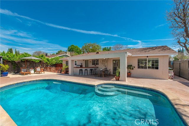 Detail Gallery Image 19 of 29 For 2041 Lupin St, Simi Valley,  CA 93065 - 3 Beds | 2 Baths