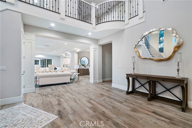 Detail Gallery Image 3 of 33 For 5721 Winchester Ct, Rancho Cucamonga,  CA 91737 - 5 Beds | 5/1 Baths