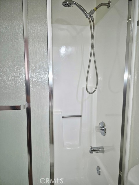 13325 Kornblum Avenue, Hawthorne CA: https://media.crmls.org/medias/3ef6813c-e5ca-4eaf-9b54-bc4df337c72b.jpg