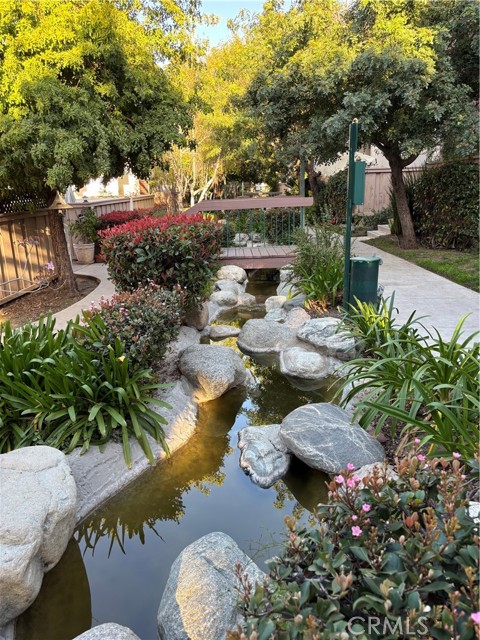 5533 Edward E Horton Lane, Encino CA: https://media.crmls.org/medias/3ef6e05d-c7aa-48a8-9785-42c2dcc4ae3e.jpg