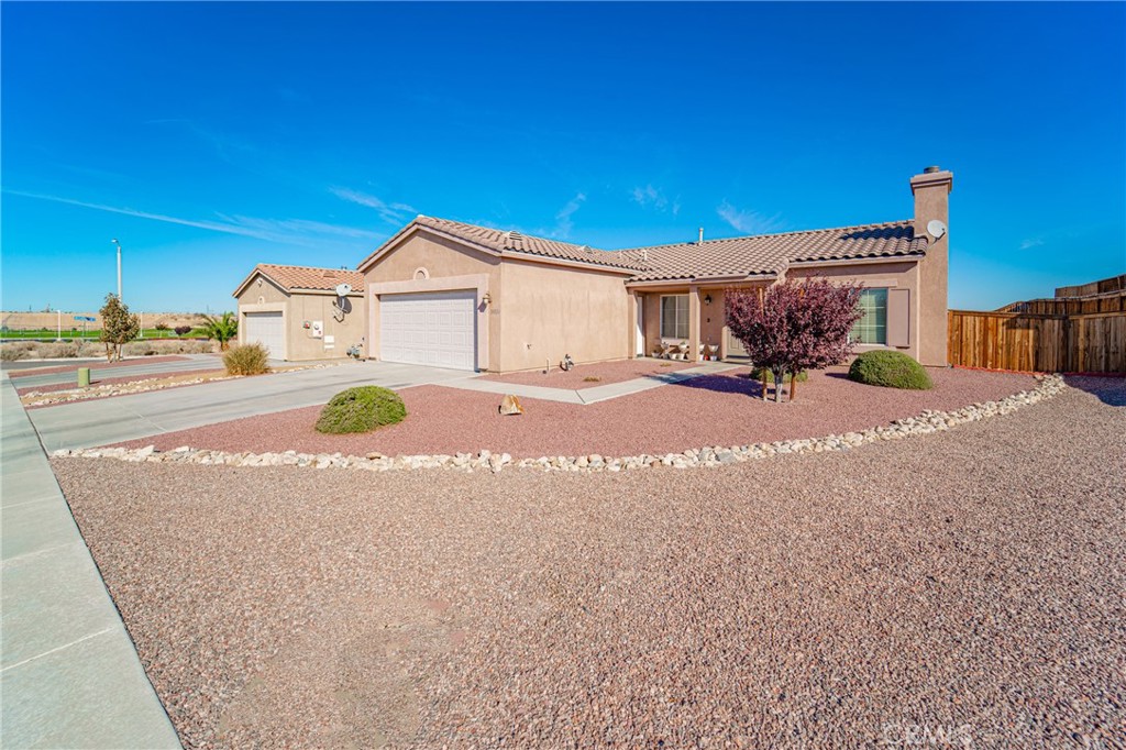 14924 Gloria Lane