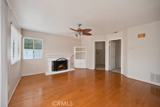 Detail Gallery Image 12 of 13 For 31295 Ashmill Ct, Temecula,  CA 92591 - 3 Beds | 2/1 Baths