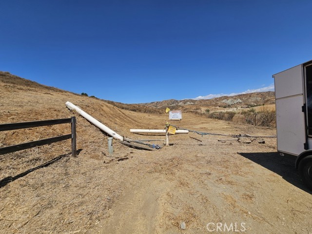 Entrance off Sean Court