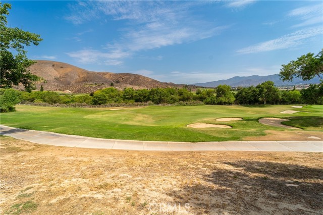 Detail Gallery Image 32 of 39 For 4437 Cabot Dr, Corona,  CA 92883 - 3 Beds | 2/1 Baths