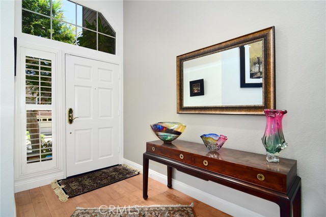 Detail Gallery Image 4 of 33 For 20950 Oxnard St #11,  Woodland Hills,  CA 91367 - 3 Beds | 2/1 Baths