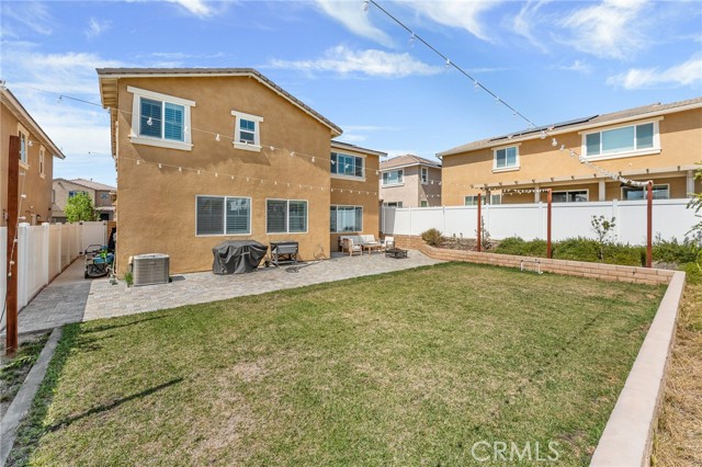 Detail Gallery Image 37 of 44 For 835 Orangedale Ave, Redlands,  CA 92374 - 4 Beds | 3 Baths