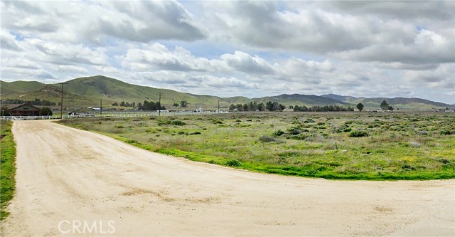 Detail Gallery Image 3 of 6 For 14256 Soda Lake Rd, Santa Margarita,  CA 93453 - – Beds | – Baths