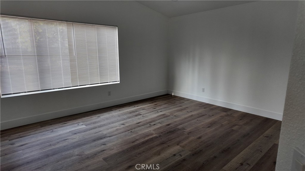 MLS #OC26105534 image #11