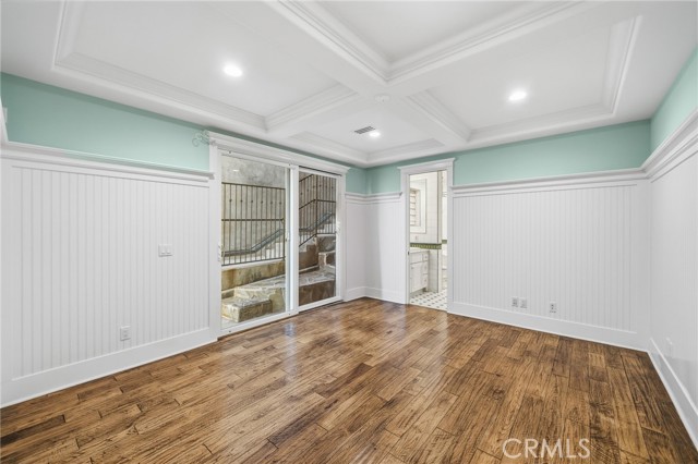 Detail Gallery Image 38 of 73 For 21 Bay, Laguna Beach,  CA 92651 - 6 Beds | 6/1 Baths