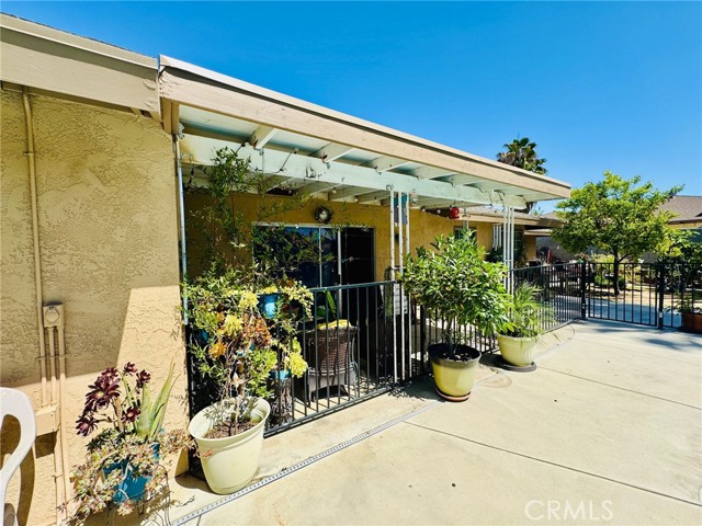 Detail Gallery Image 29 of 32 For 3208 Sunview Dr, Bakersfield,  CA 93306 - 3 Beds | 2 Baths