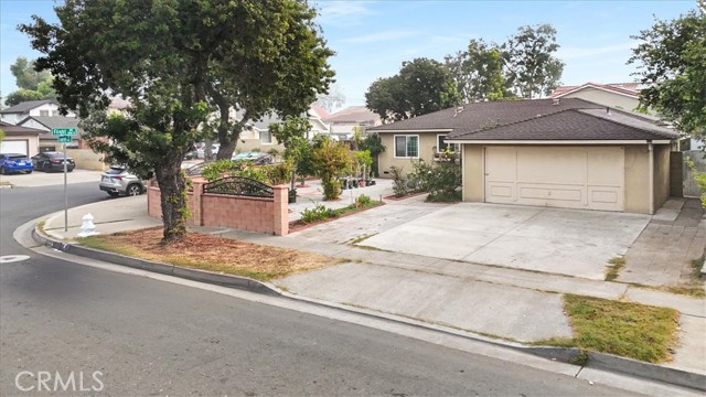 Detail Gallery Image 46 of 46 For 913 S Laurel St, Santa Ana,  CA 92704 - 4 Beds | 2 Baths