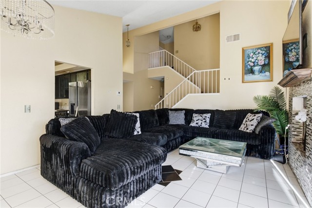 4 Bed Home for Sale in Palmdale, California