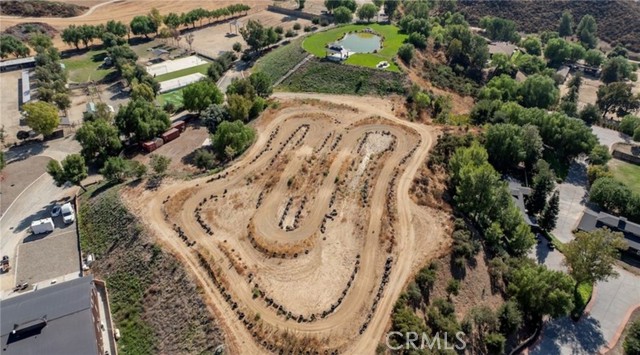 Image 15 of 30 For 38831 Pauba  