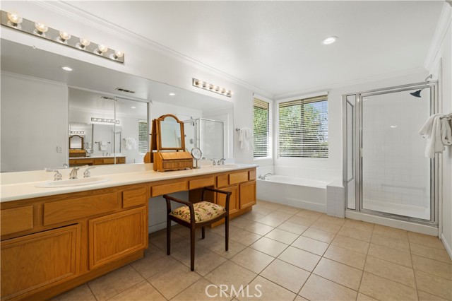 Detail Gallery Image 21 of 38 For 21240 Lone Star Way, Saugus,  CA 91390 - 4 Beds | 3 Baths
