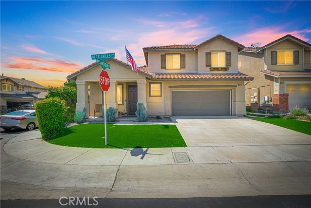 Detail Gallery Image 1 of 29 For 1551 N Catskills Cir, Upland,  CA 91786 - 3 Beds | 2/1 Baths