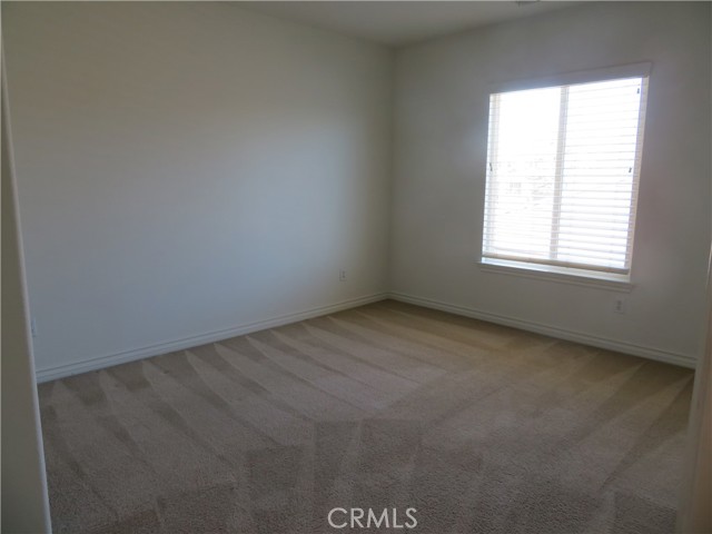 14336 Saline Drive, Eastvale CA: https://media.crmls.org/medias/3efd48cf-3c4f-408c-83b9-452502120255.jpg