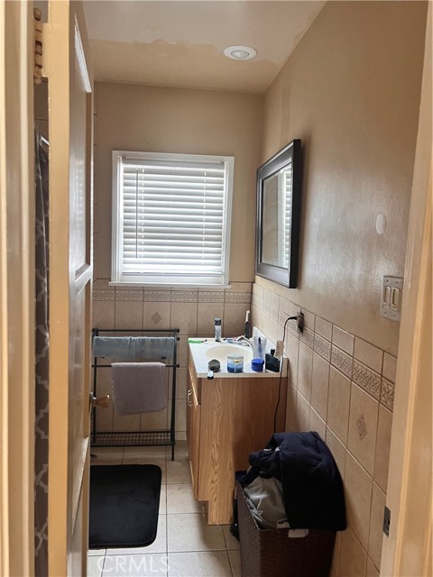 Detail Gallery Image 19 of 31 For 1423 S Poinsettia Ave, Compton,  CA 90221 - 2 Beds | 1/1 Baths