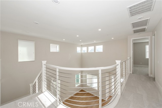 Detail Gallery Image 18 of 32 For 61 Einstein, Irvine,  CA 92618 - 4 Beds | 3/2 Baths