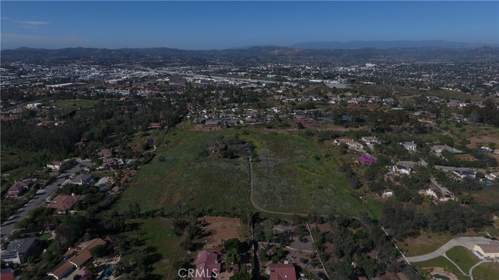 2115 Amanda Lane, Escondido, CA 92029