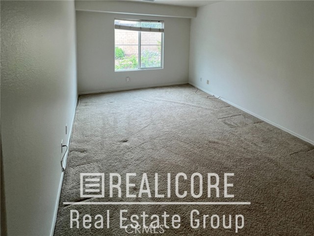Detail Gallery Image 21 of 37 For 15806 Rock Point Ln, Fontana,  CA 92336 - 4 Beds | 2/1 Baths