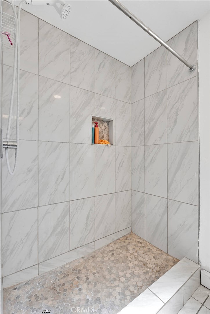 MLS #CV25102464 image #16