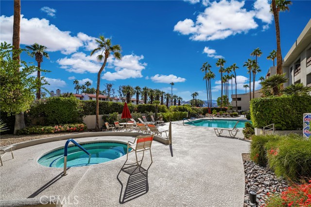 Detail Gallery Image 33 of 39 For 255 S Avenida Caballeros #106,  Palm Springs,  CA 92262 - 2 Beds | 2 Baths