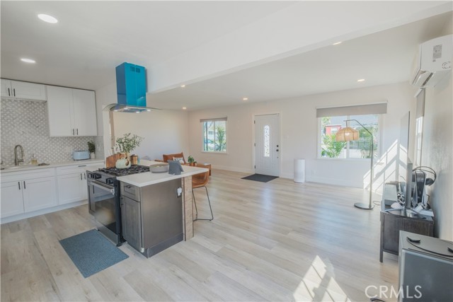 Detail Gallery Image 6 of 47 For 10246 Muroc St, Bellflower,  CA 90706 - 3 Beds | 2 Baths