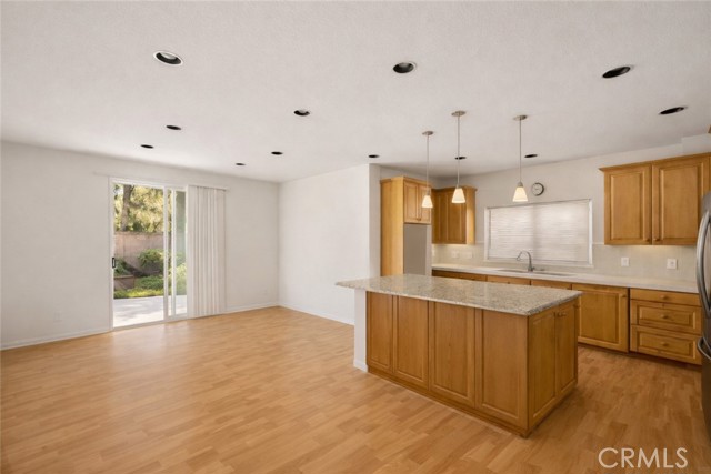 Detail Gallery Image 4 of 30 For 11 Highfield, Irvine,  CA 92618 - 4 Beds | 3/1 Baths