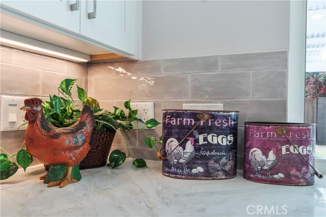 Detail Gallery Image 17 of 38 For 1736 E Oakridge, West Covina,  CA 91792 - 3 Beds | 2/1 Baths