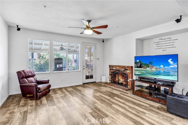 Detail Gallery Image 9 of 29 For 20131 Aptos, Riverside,  CA 92508 - 4 Beds | 2/1 Baths