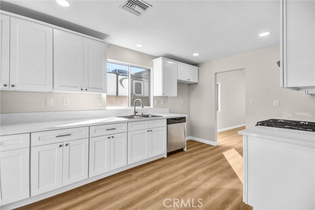 Detail Gallery Image 11 of 26 For 16067 Martinez St, Irwindale,  CA 91706 - 4 Beds | 2 Baths