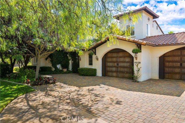 42179 Calle Paramo, Murrieta CA: https://media.crmls.org/medias/3f033ab5-47e5-4f3b-a56b-763e69e18e7c.jpg