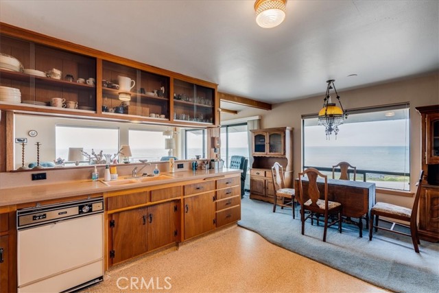 Detail Gallery Image 25 of 73 For 6100 Moonstone Beach Dr, Cambria,  CA 93428 - 4 Beds | 3/1 Baths