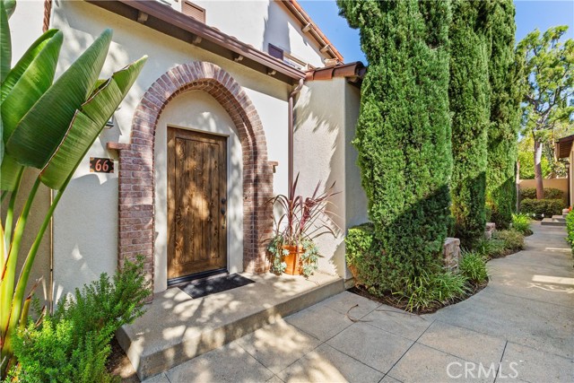 Detail Gallery Image 2 of 42 For 66 Greenhouse, Irvine,  CA 92603 - 3 Beds | 2/1 Baths