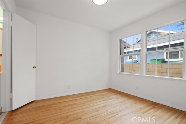 352 Granada Court, La Habra CA: https://media.crmls.org/medias/3f04bce6-c8c2-4a96-b542-5a6a4c2b418e.jpg