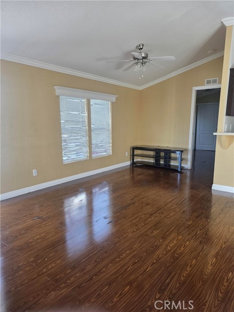 Detail Gallery Image 6 of 15 For 812 N Loren Ave #18,  Azusa,  CA 91702 - 3 Beds | 2 Baths