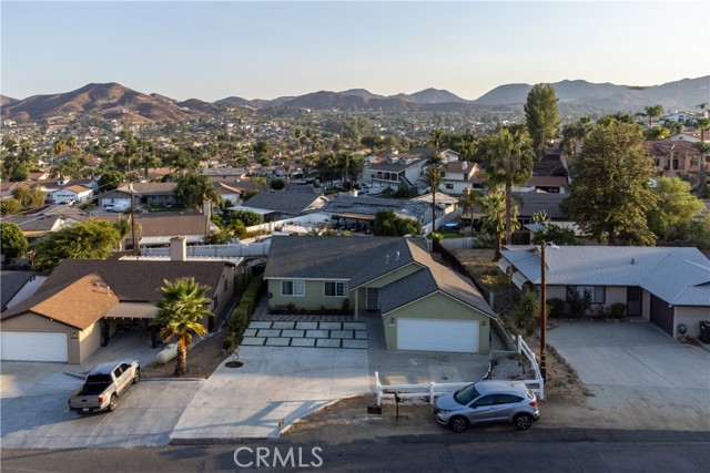 Detail Gallery Image 4 of 26 For 23391 Vista Way, Menifee,  CA 92587 - 3 Beds | 2 Baths