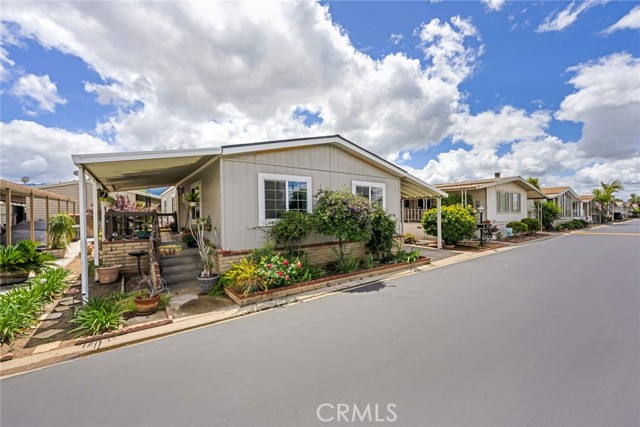 307 S Smith Avenue #68, Corona, CA, 92882 307 S Smith Avenue #68, Corona, CA, 92882