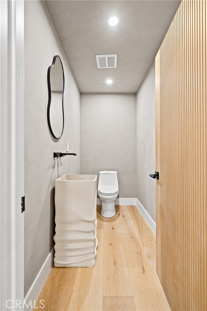 5157 Woodley Avenue, Encino CA: https://media.crmls.org/medias/3f061c9c-762b-43bd-9793-38c3d2028fe8.jpg