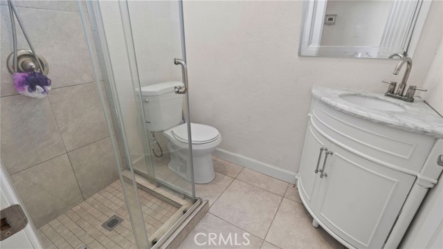 8035 Santa Rita Street, Corona CA: https://media.crmls.org/medias/3f081250-c8ec-410d-a007-1f40cf789758.jpg