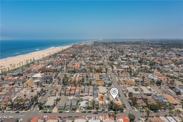 225 7th Street, Huntington Beach CA: https://media.crmls.org/medias/3f08251d-3b3b-4519-b319-e38b736b1865.jpg