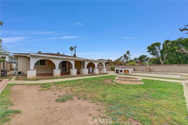 18531 E Pearl Avenue, Orange CA: https://media.crmls.org/medias/3f082b56-6cfa-4fa6-a112-8951f8fe0a07.jpg