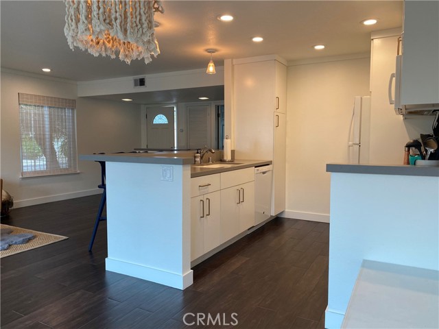 Detail Gallery Image 3 of 5 For 9942 Barranca, Huntington Beach,  CA 92646 - 1 Beds | 1 Baths