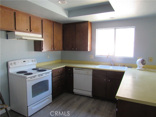 Detail Gallery Image 8 of 40 For 28030 Pebble Beach Dr, Menifee,  CA 92586 - 2 Beds | 2 Baths