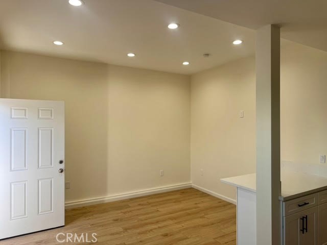 Detail Gallery Image 16 of 31 For 405 W Broadway, Glendale,  CA 91204 - – Beds | – Baths