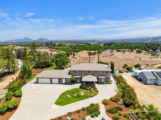 40624 Calle Cancion, Temecula CA: https://media.crmls.org/medias/3f093bf1-2999-403d-a699-1b162e0c6b14.jpg