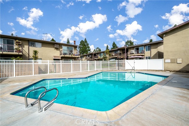 Detail Gallery Image 16 of 17 For 1865 W Greenleaf Ave #G,  Anaheim,  CA 92801 - 1 Beds | 1 Baths